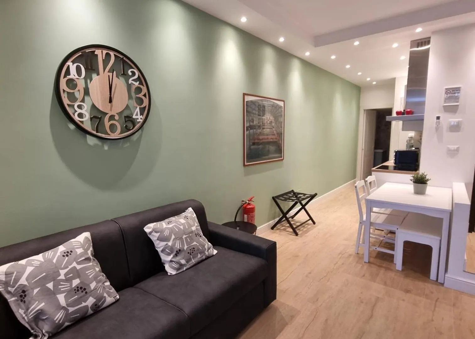 Apartment Vaticano Appartamento Suite Roma Centro Aura D2 Italy